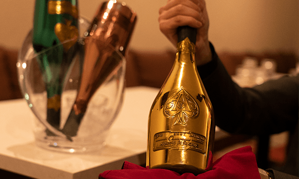 CLUB 星Star | 可愛い系から綺麗系まで様々なタイプのハイレベルなキャスト